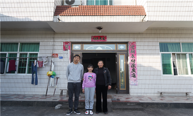 雏鹰风采|热爱生活 期待站上梦想舞台